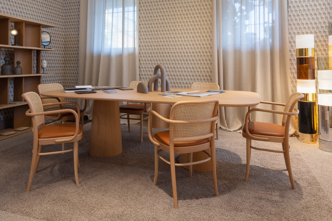 Chairs | Ton - Designed chairs and tables
