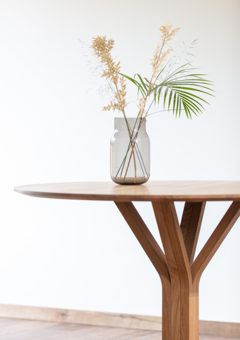 Bloom Central Table 275