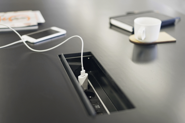 sockets-table-Ton-design-1