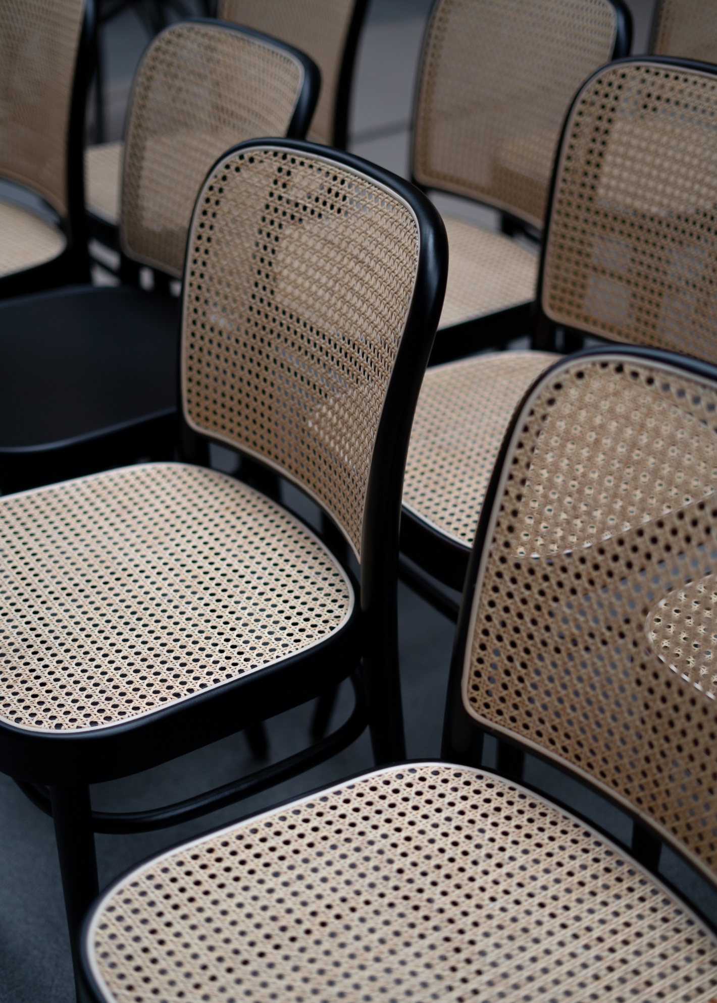 Ton_factory-811-chairs-cane