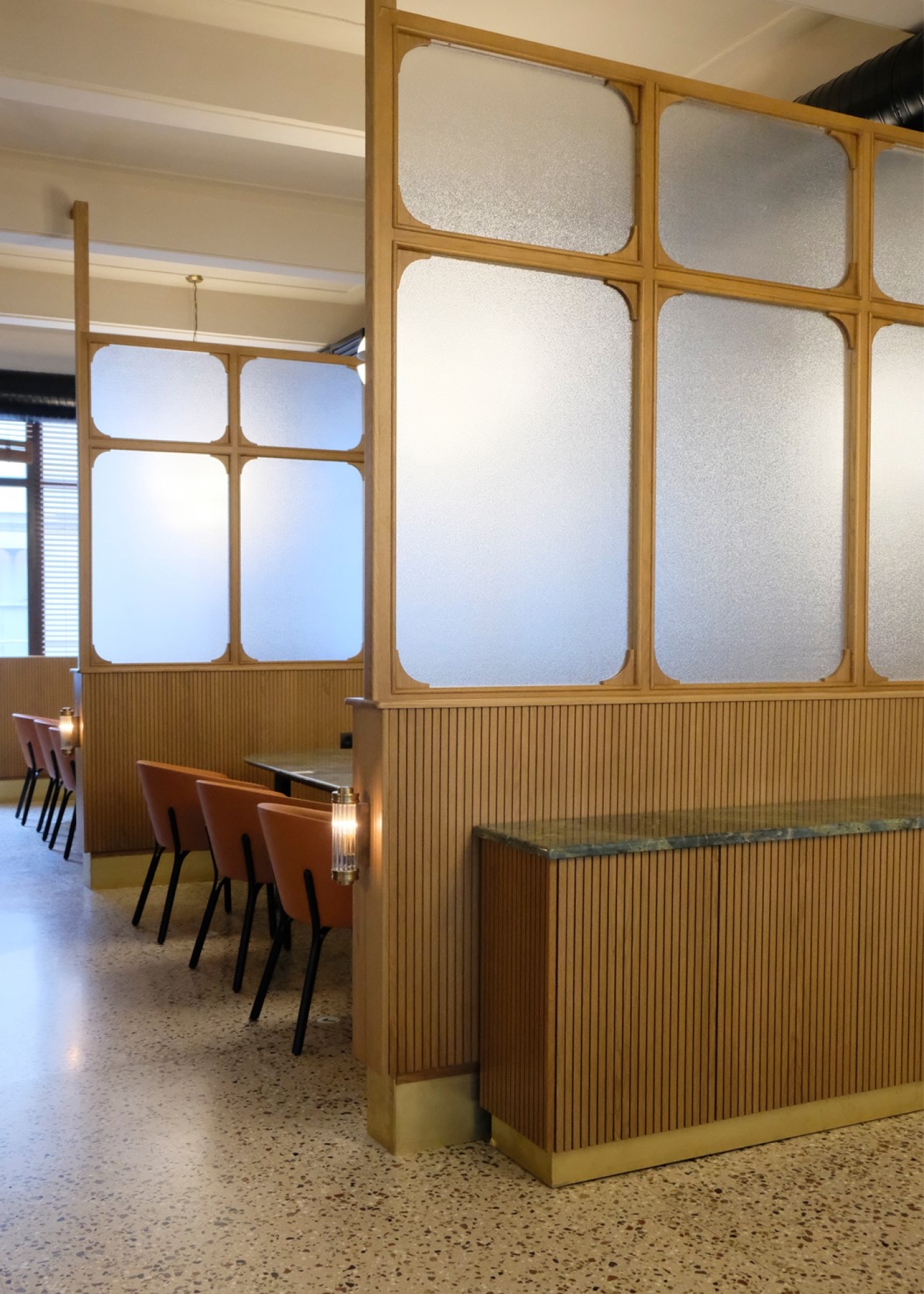 reference-ORO_restaurant_TON_low-res (12)