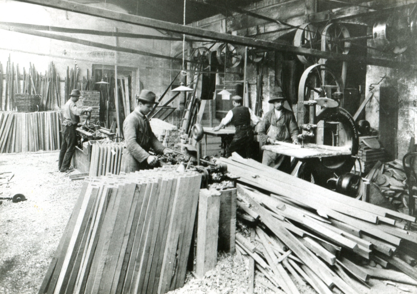 2.Tovární výroba Thonet, Bystřice, 26894.1