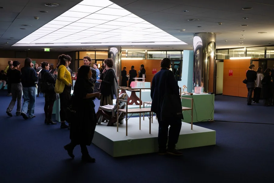 Ton lädt zum Sitzen ein – bei der Vienna Design Week 2026 (6)