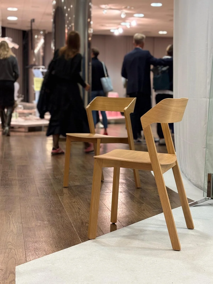 Ton lädt zum Sitzen ein – bei der Vienna Design Week 2026 (7)